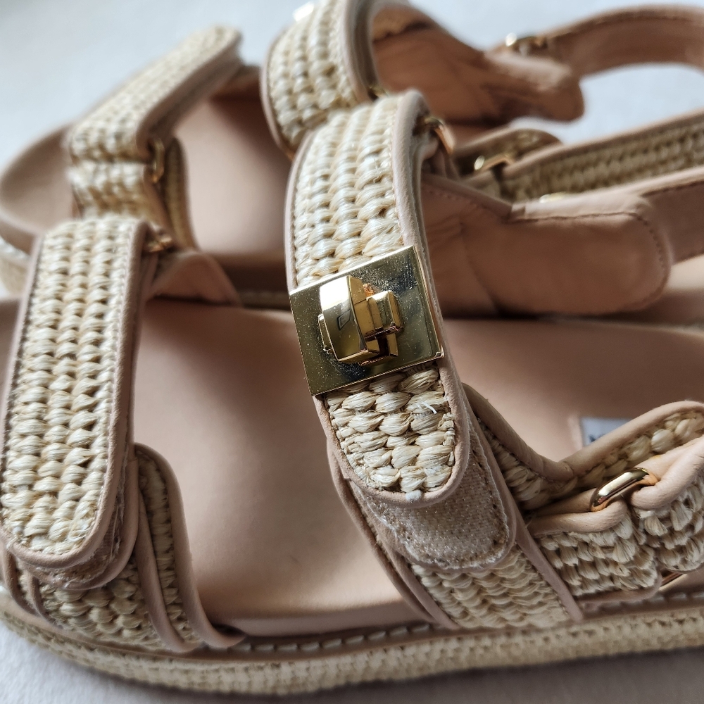 NEW!Steve Madden Woven Platform Sandals w Gold SIZE 7 - Picture 3 of 12